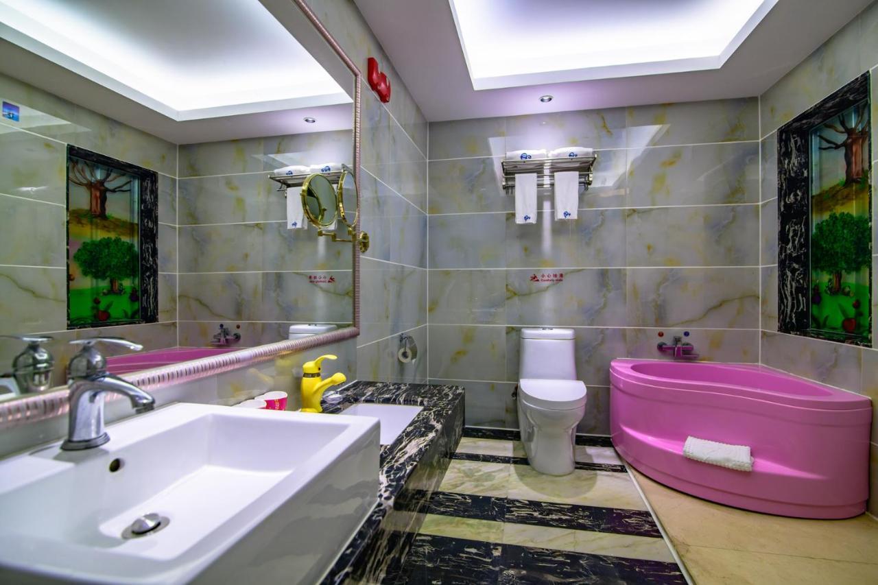 Ramada Encore By Wyndham Guangzhou Panyu Екстериор снимка